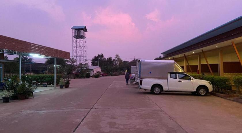 Prakaithong Hotel Amphoe Sawang Daen Din 外观 照片